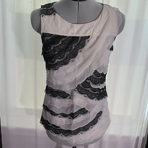 Ann Taylor Women’s Lace Tiered Sleeveless Top, White with Black Lace, Petite SM